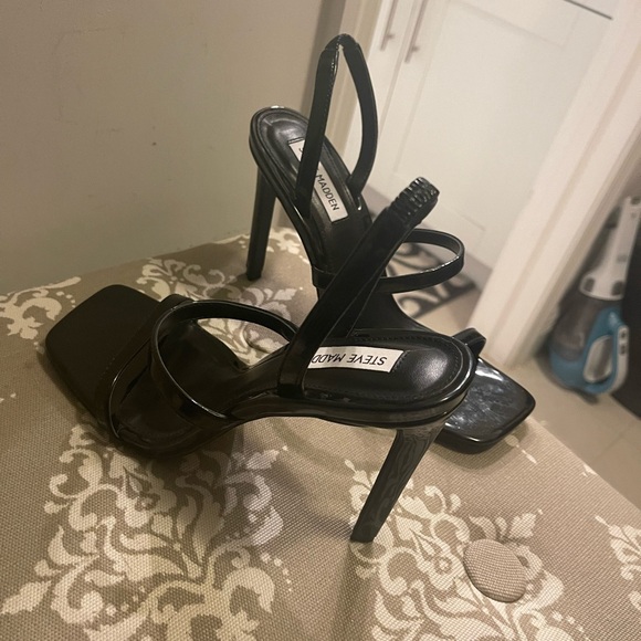 Steve Madden strappy sling backs - Picture 7 of 11